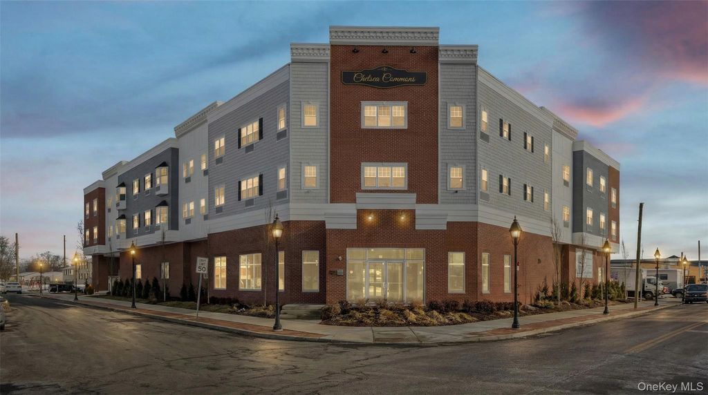 227 4th Avenue 207F, Bay Shore, NY 11706