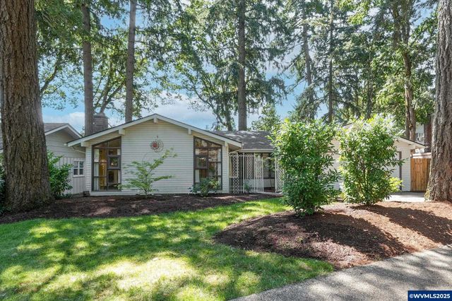 1766 Joplin St S, Salem, OR 97302