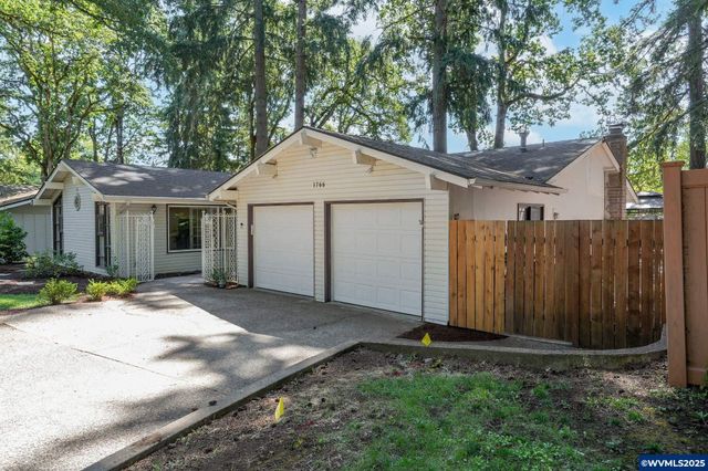 1766 Joplin St S, Salem, OR 97302