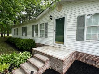 222 Cedar Ln, Beechgrove, TN 37018