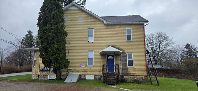 537 N Edgewood Ave, Somerset Boro, PA 15501