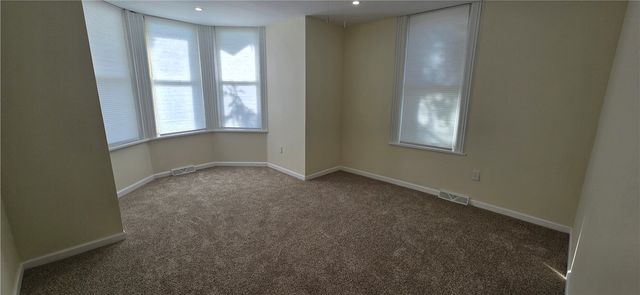 537 N Edgewood Ave, Somerset Boro, PA 15501