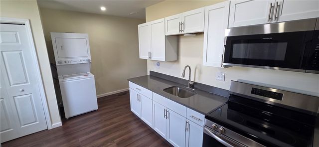 537 N Edgewood Ave, Somerset Boro, PA 15501