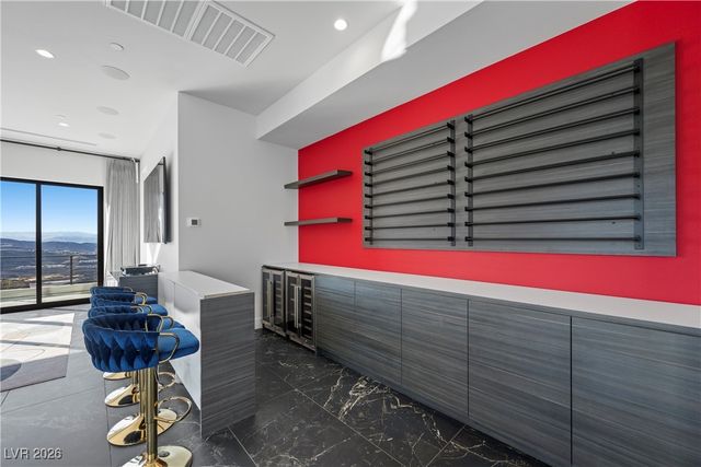 577 Overlook Rim Drive, Henderson, NV 89012