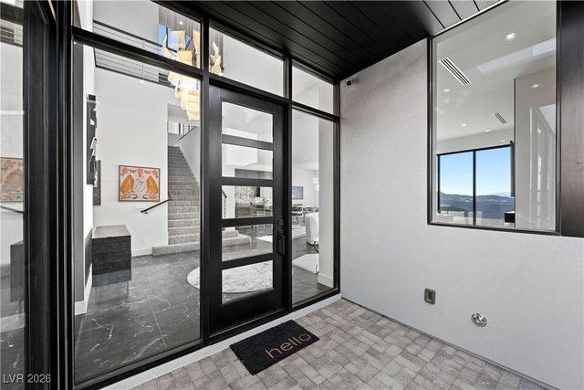 577 Overlook Rim Drive, Henderson, NV 89012