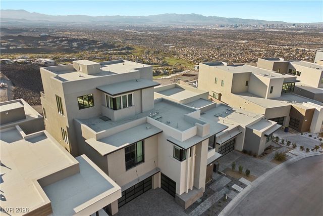 577 Overlook Rim Drive, Henderson, NV 89012