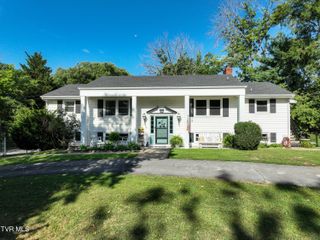 104 Ridgecrest Drive, Greeneville, TN 37745