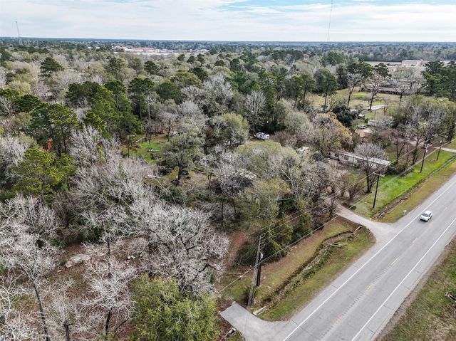 16010 Fm 3083 Road, Conroe, TX 77302