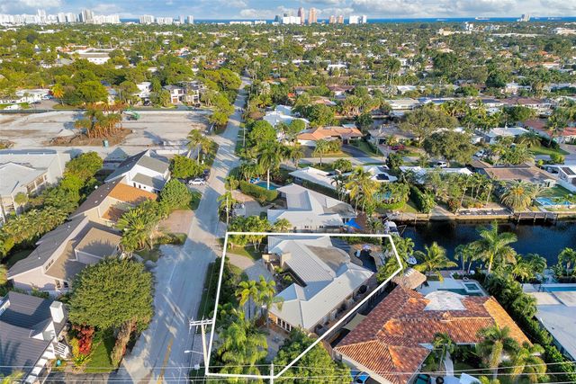 1500 NE 24th St, Wilton Manors, FL 33305