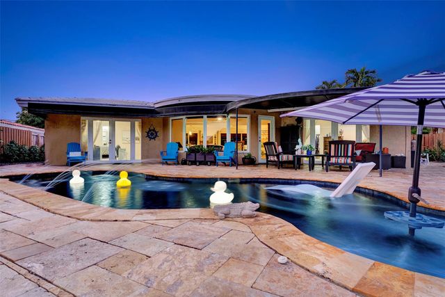 1500 NE 24th St, Wilton Manors, FL 33305