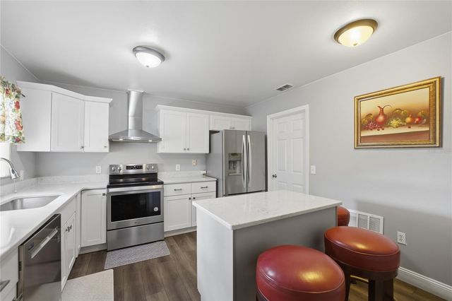 675 BASINGSTOKE COURT, Poinciana, FL 34758