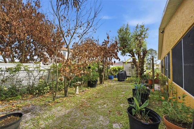 675 BASINGSTOKE COURT, Poinciana, FL 34758