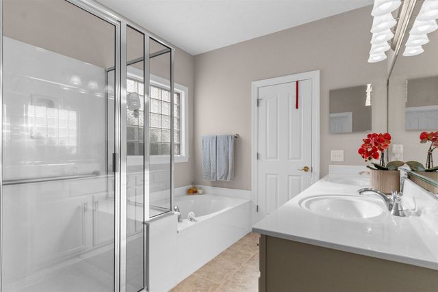 333 Green Creek Bay Circle, Murrells Inlet, SC 29576