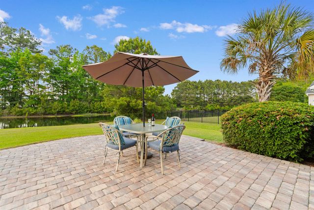 333 Green Creek Bay Circle, Murrells Inlet, SC 29576