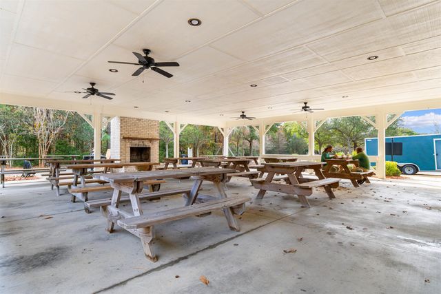 333 Green Creek Bay Circle, Murrells Inlet, SC 29576