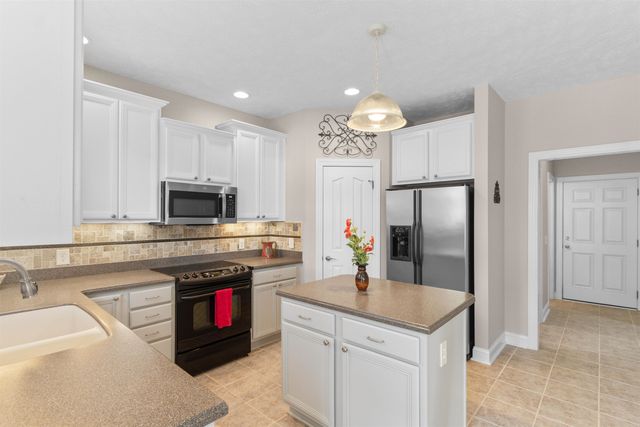 333 Green Creek Bay Circle, Murrells Inlet, SC 29576