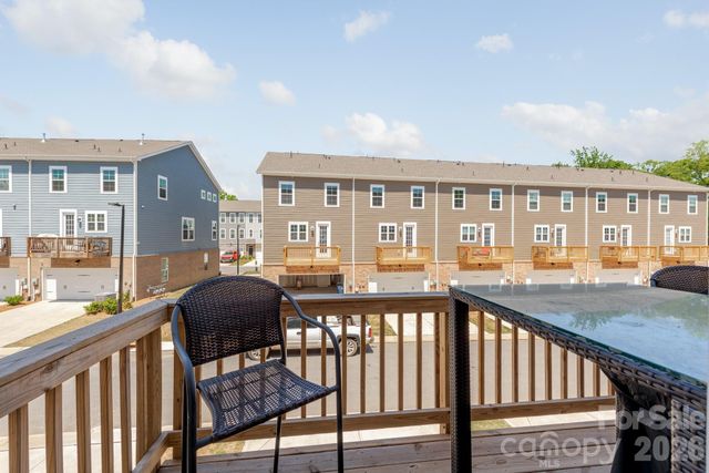 4358 Reed Creek Drive, Sherrills Ford, NC 28673