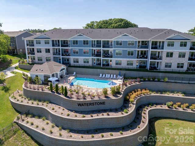 4358 Reed Creek Drive, Sherrills Ford, NC 28673