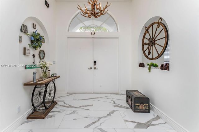 17996 N 42nd Rd N, Loxahatchee, FL 33470