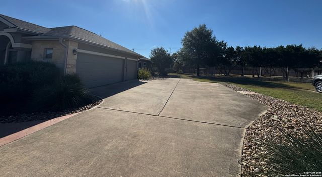 8532 Verano, San Antonio, TX 78266