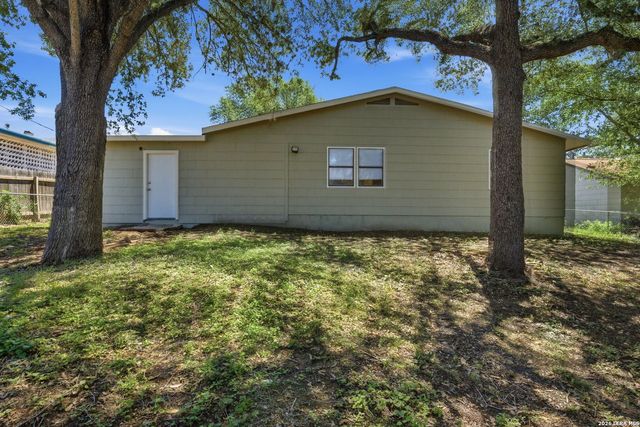 2815 Big Horn, San Antonio, TX 78228
