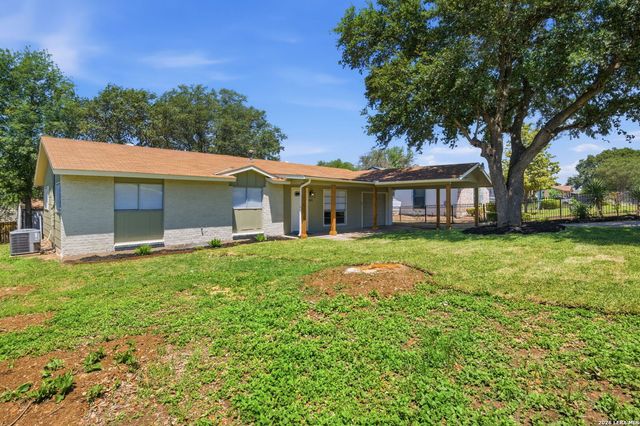2815 Big Horn, San Antonio, TX 78228