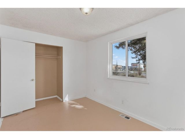 2117 S Wadsworth Blvd, Lakewood, CO 80227