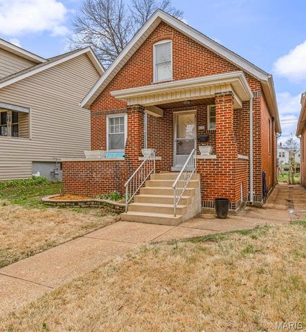 6242 Marmaduke Avenue, St Louis, MO 63139