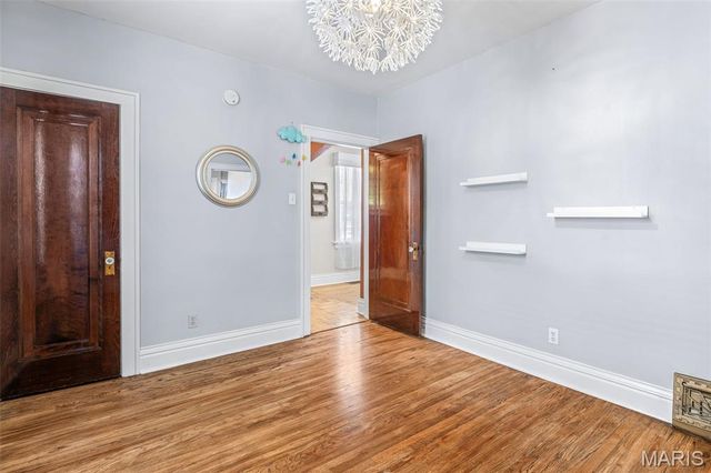 6242 Marmaduke Avenue, St Louis, MO 63139