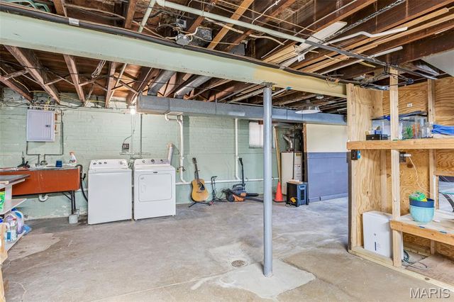 6242 Marmaduke Avenue, St Louis, MO 63139