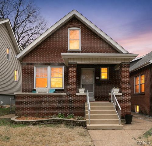 6242 Marmaduke Avenue, St Louis, MO 63139