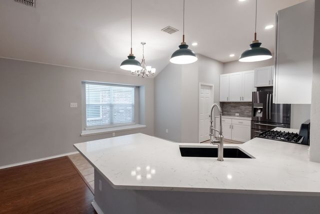 12136 Lamington Drive, Fort Worth, TX 76244