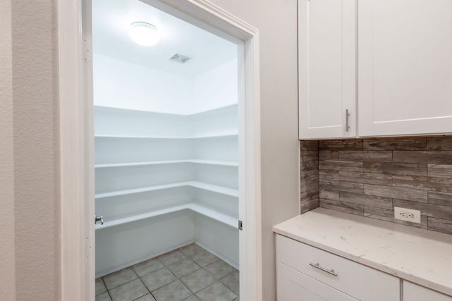 12136 Lamington Drive, Fort Worth, TX 76244