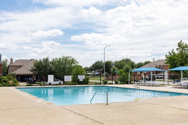 12136 Lamington Drive, Fort Worth, TX 76244