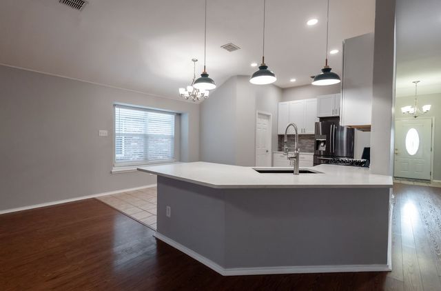 12136 Lamington Drive, Fort Worth, TX 76244