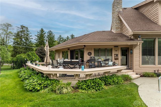 1000 Echo Lake Drive, Piqua, OH 45356