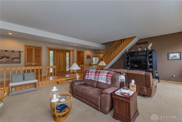 1000 Echo Lake Drive, Piqua, OH 45356