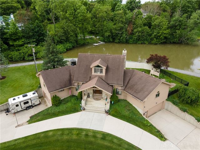 1000 Echo Lake Drive, Piqua, OH 45356