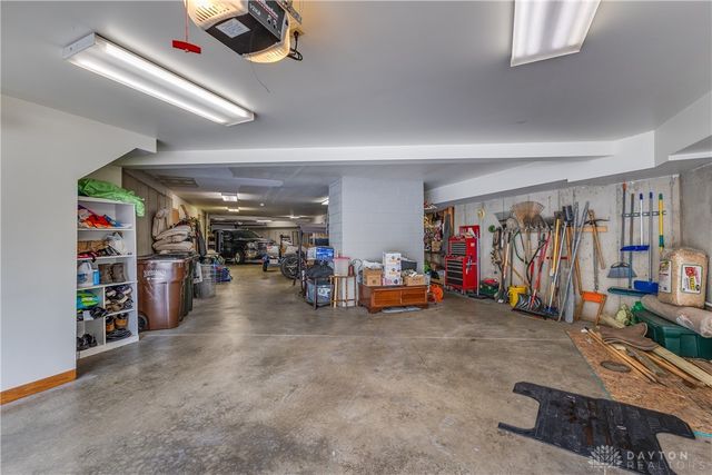 1000 Echo Lake Drive, Piqua, OH 45356