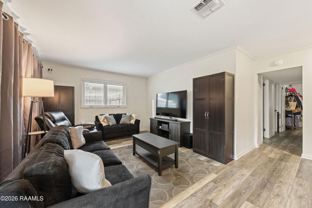 301 Kathryn Street, New Iberia, LA 70560