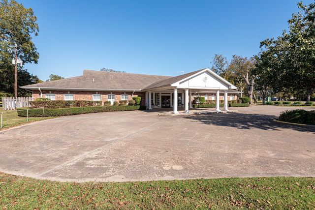 1203 Half Moon Drive, Wharton, TX 77488