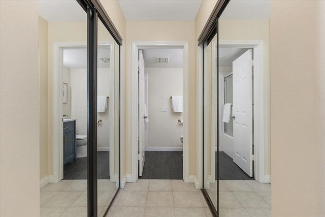 6971 Ballena Way 2, Carlsbad, CA 92009