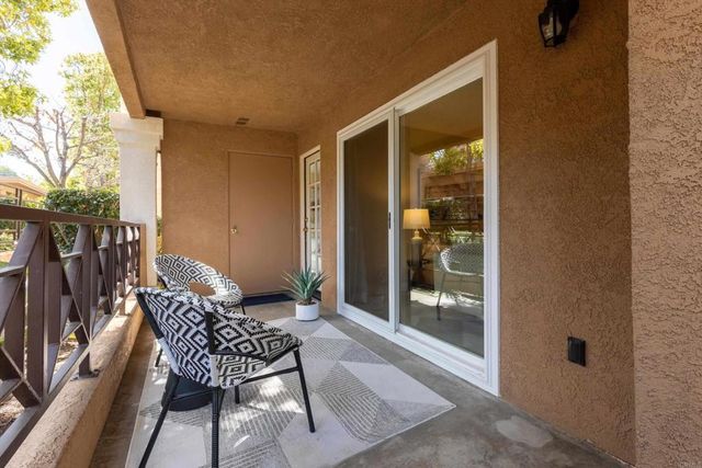 6971 Ballena Way 2, Carlsbad, CA 92009