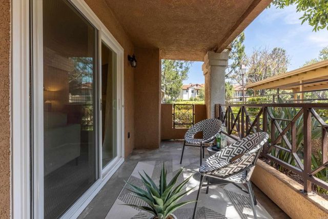 6971 Ballena Way 2, Carlsbad, CA 92009