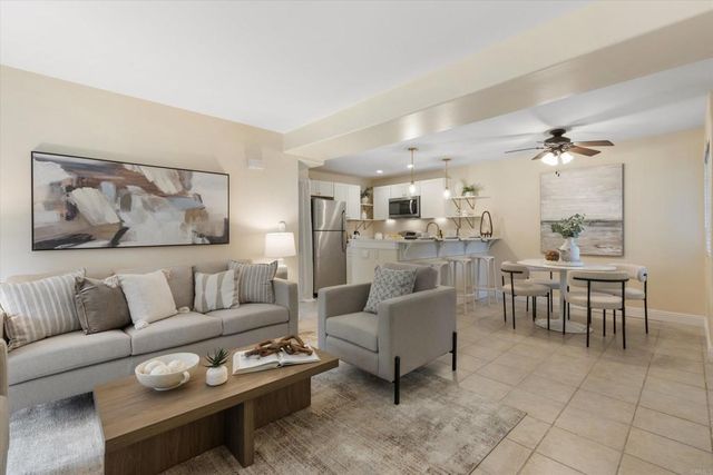 6971 Ballena Way 2, Carlsbad, CA 92009