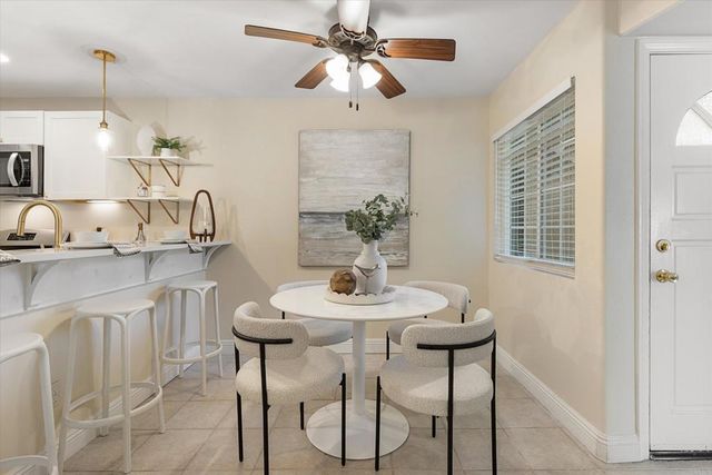 6971 Ballena Way 2, Carlsbad, CA 92009