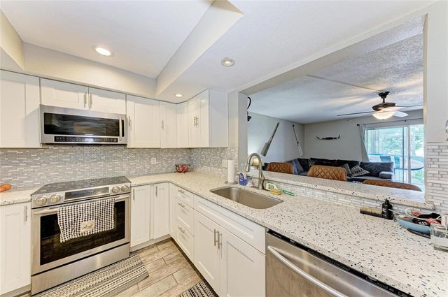 4920 38TH WAY S 210, St Petersburg, FL 33711