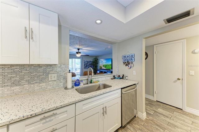 4920 38TH WAY S 210, St Petersburg, FL 33711