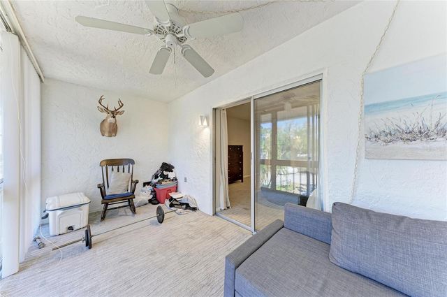 4920 38TH WAY S 210, St Petersburg, FL 33711