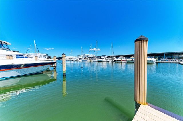 4920 38TH WAY S 210, St Petersburg, FL 33711